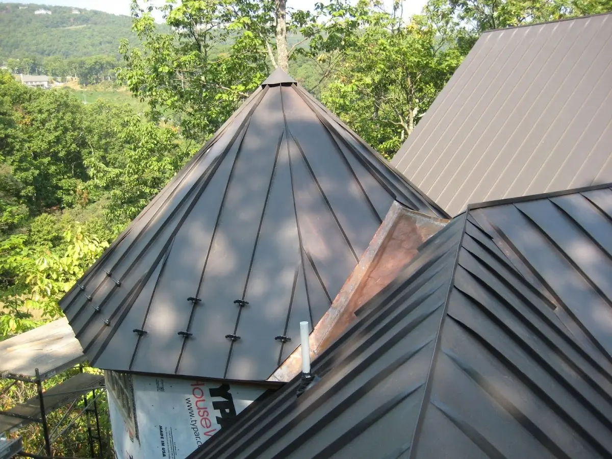 Professional Roof Tarp Installation by Craftsman Roofing in Clinton